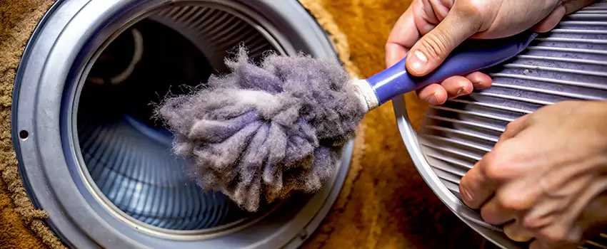 Signs Of A Clogged Dryer Lint Trap in Uptown, British Columbia